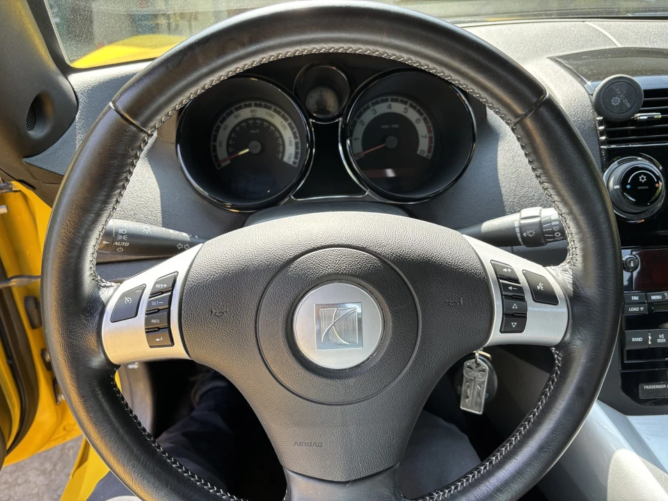 2007 Saturn Sky Red Line - Image 30 of 31
