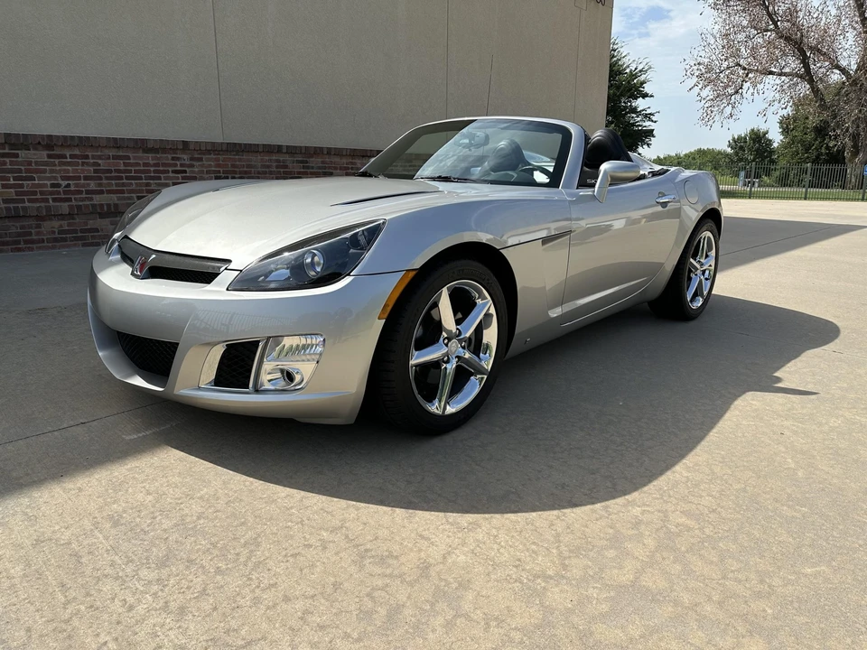 2007 Saturn Sky Red Line - Image 3 of 31