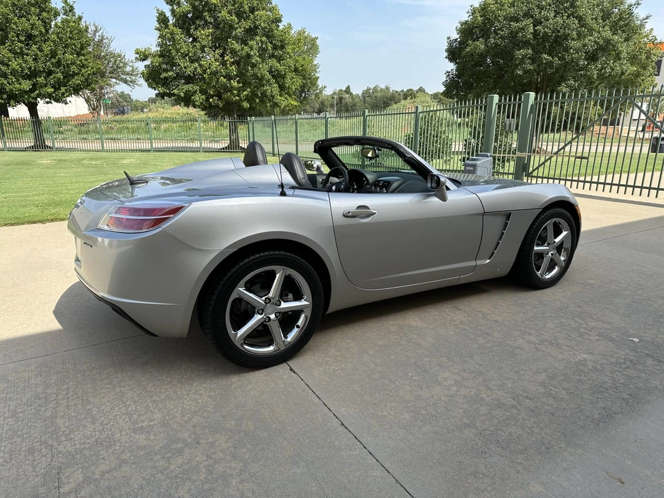 2007 Saturn Sky Red Line - Image 8 of 31