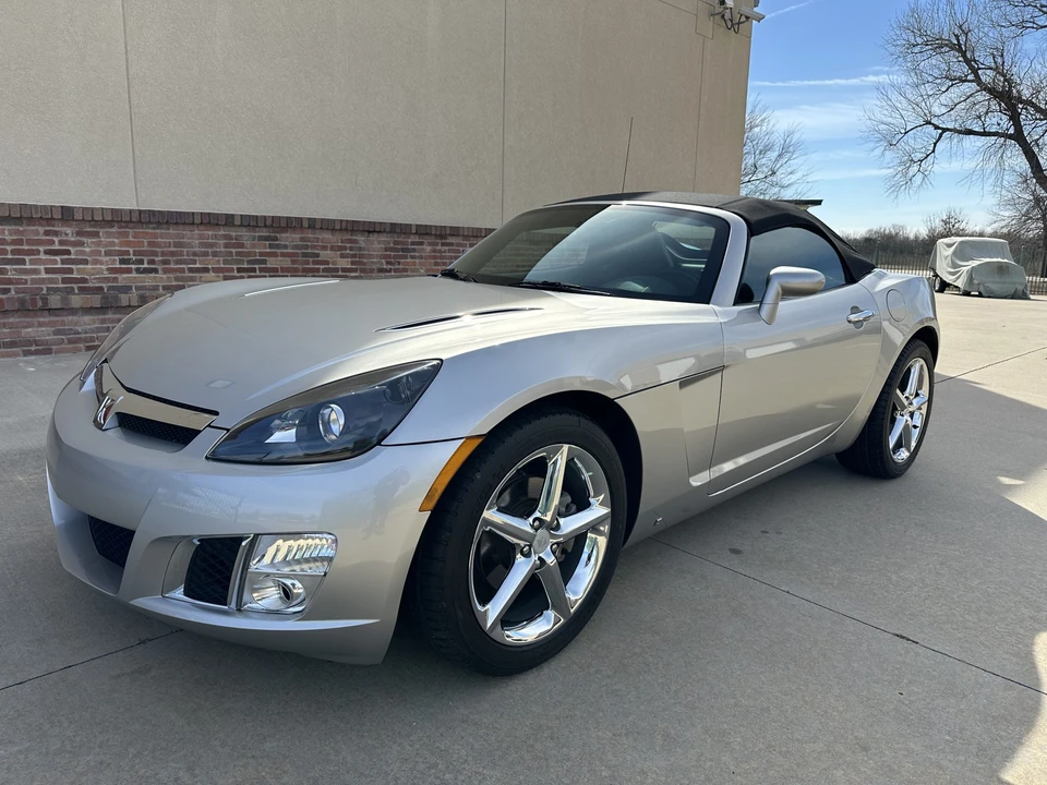 2007 Saturn Sky Red Line - Image 14 of 31