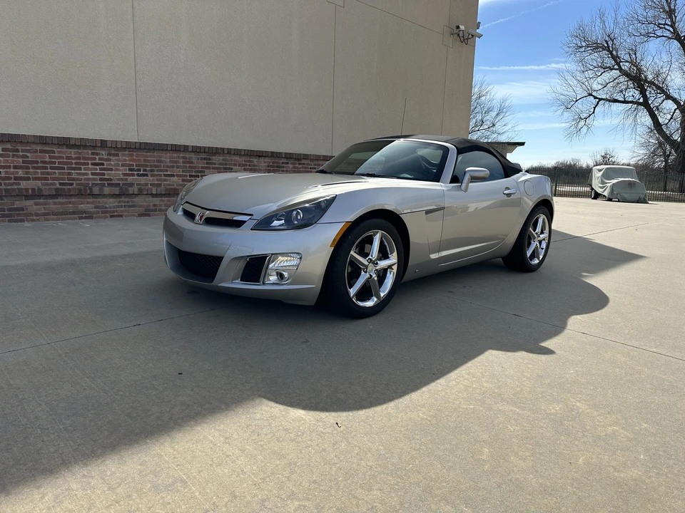 2007 Saturn Sky Red Line - Image 15 of 31