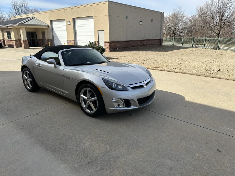 2007 Saturn Sky Red Line - Image 10 of 31