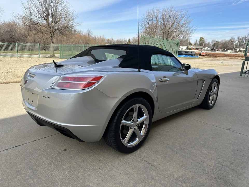 2007 Saturn Sky Red Line - Image 20 of 31