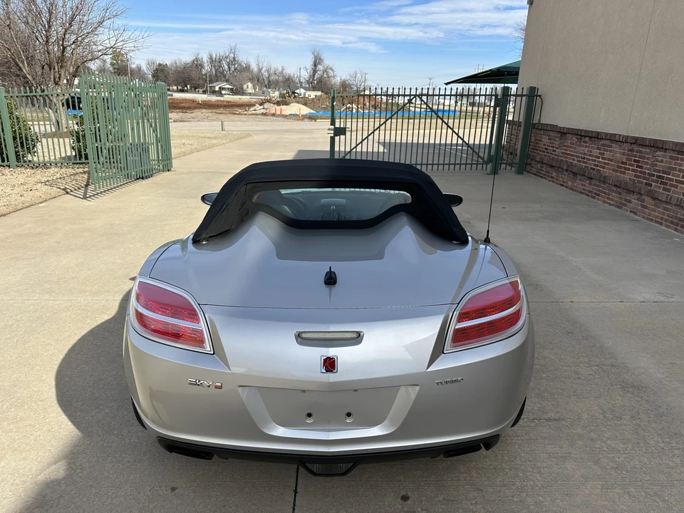 2007 Saturn Sky Red Line - Image 18 of 31