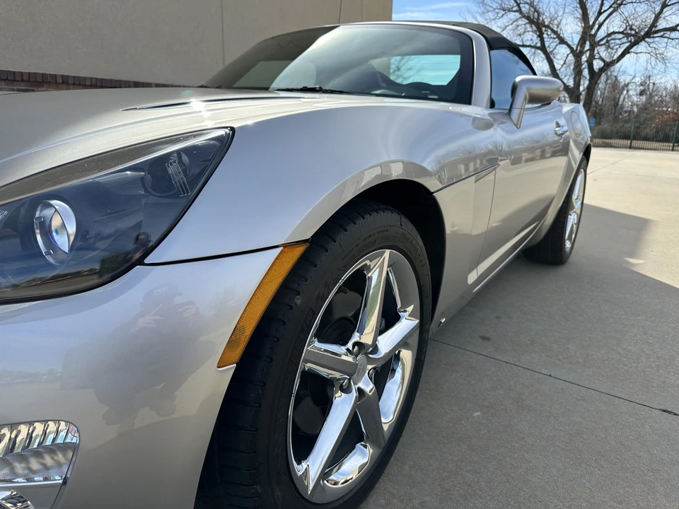 2007 Saturn Sky Red Line - Image 26 of 31