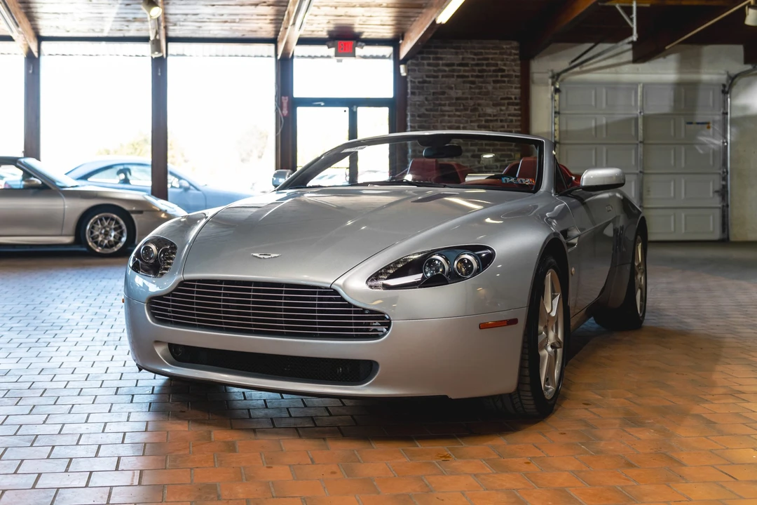2008 Aston Martin V8 Vantage (2006-2017) - Image 9 of 31