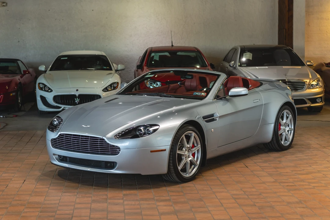 2008 Aston Martin V8 Vantage (2006-2017) - Image 13 of 31