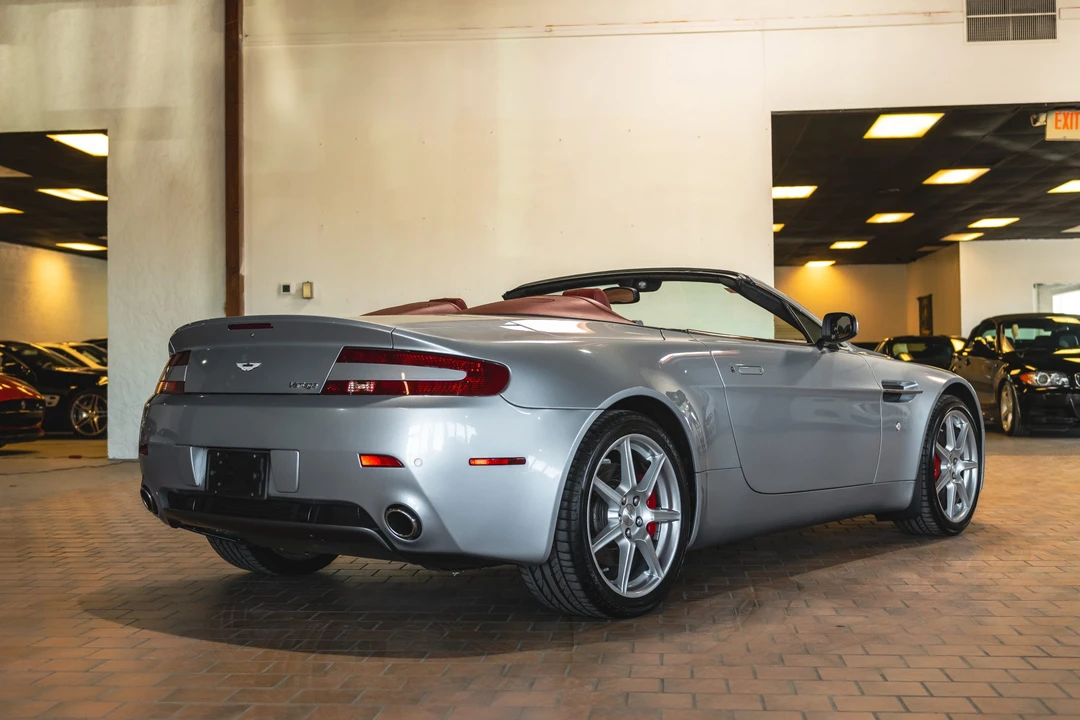 2008 Aston Martin V8 Vantage (2006-2017) - Image 30 of 31
