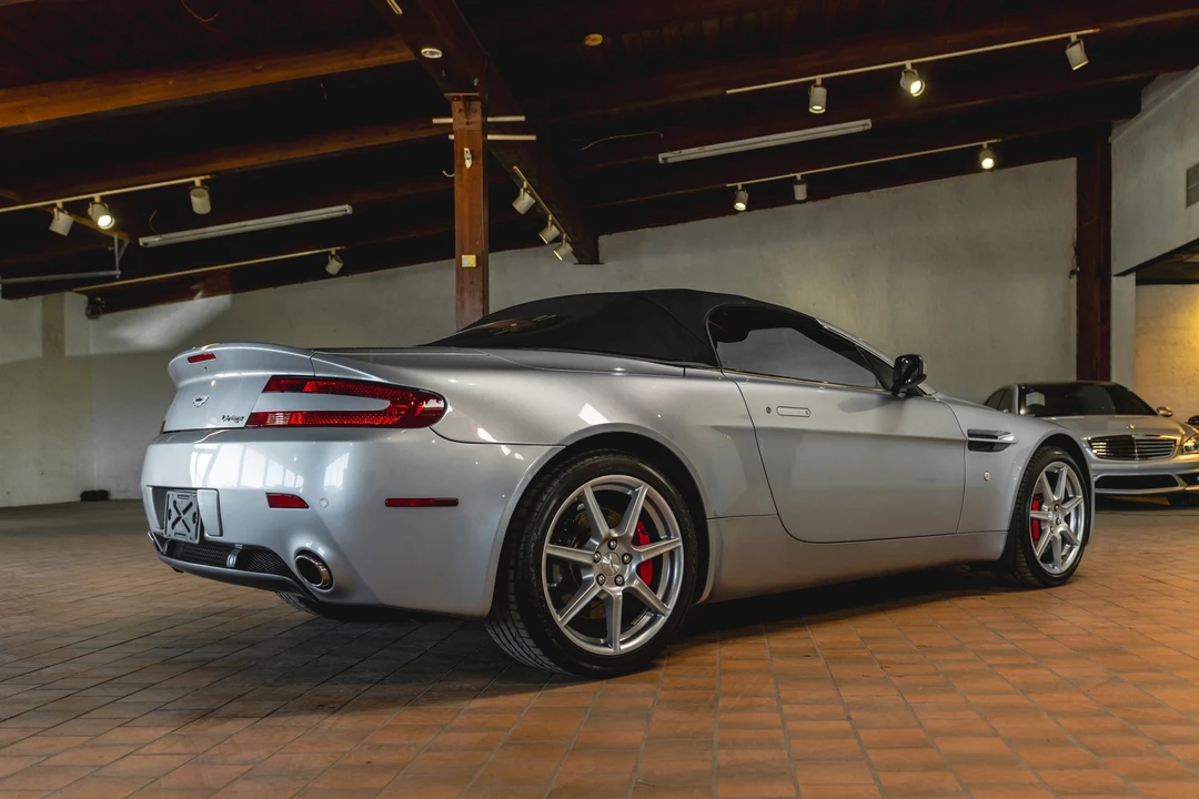 2008 Aston Martin V8 Vantage (2006-2017) - Image 5 of 31