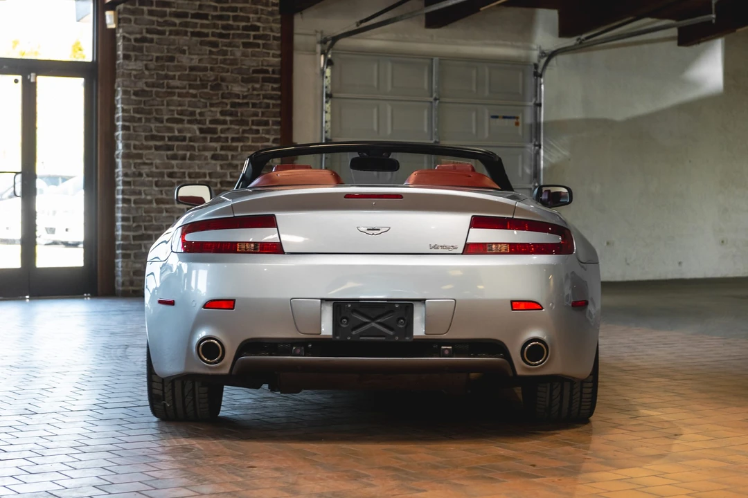 2008 Aston Martin V8 Vantage (2006-2017) - Image 26 of 31