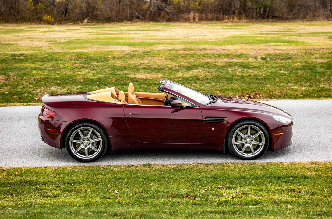 2008 Aston Martin V8 Vantage (2006-2017) - Image 19 of 31