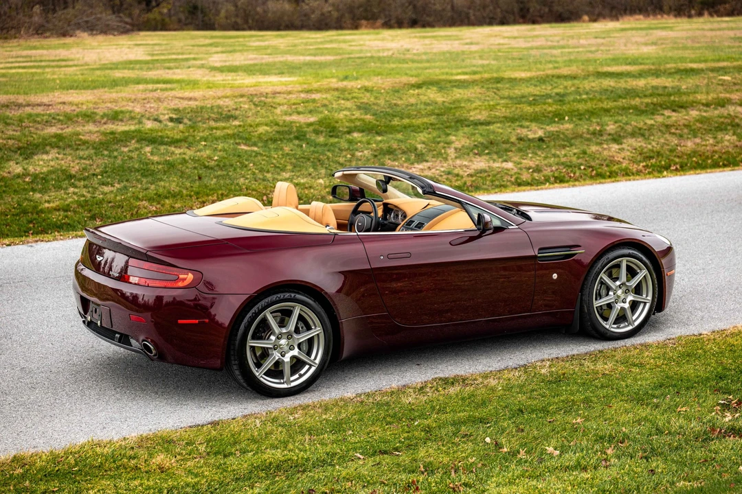 2008 Aston Martin V8 Vantage (2006-2017) - Image 17 of 31
