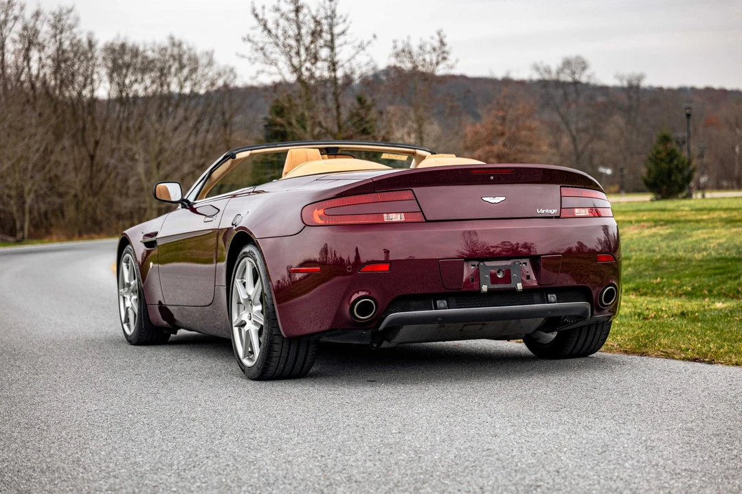 2008 Aston Martin V8 Vantage (2006-2017) - Image 10 of 31