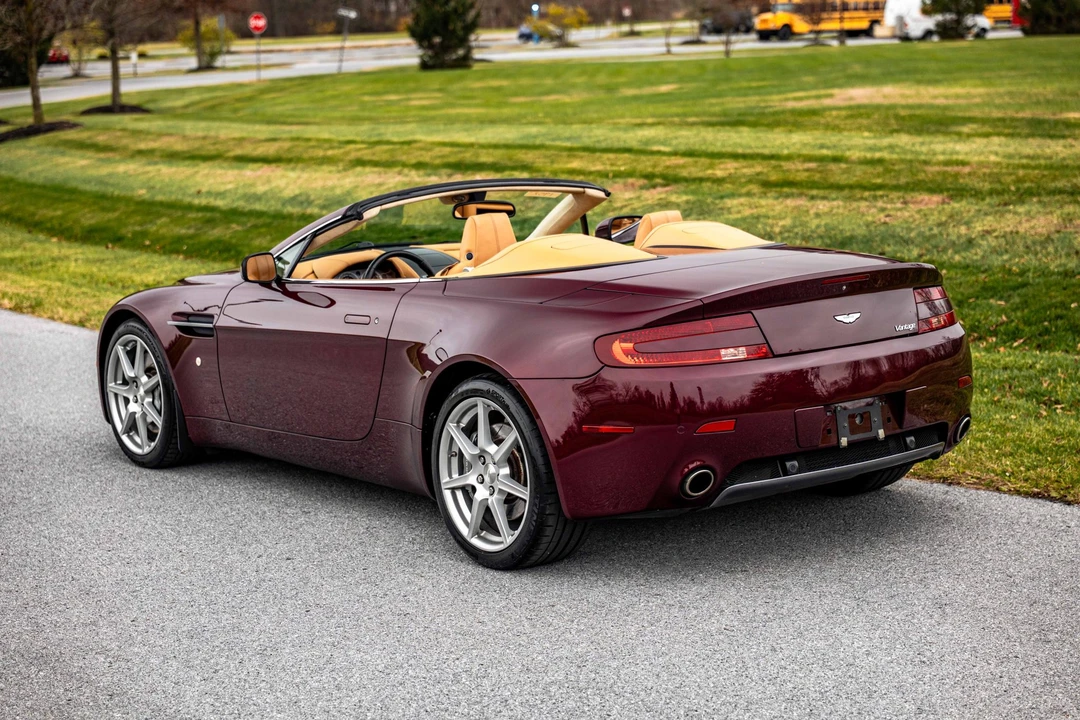 2008 Aston Martin V8 Vantage (2006-2017) - Image 9 of 31