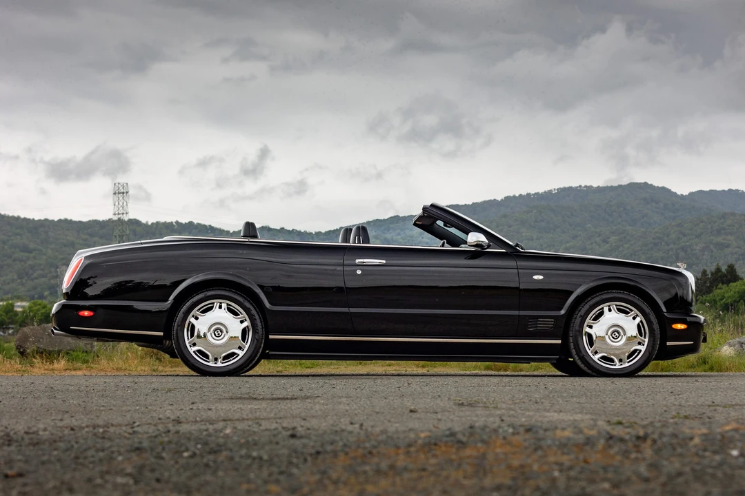 2008 Bentley Azure 2nd Gen - Image 10 of 31