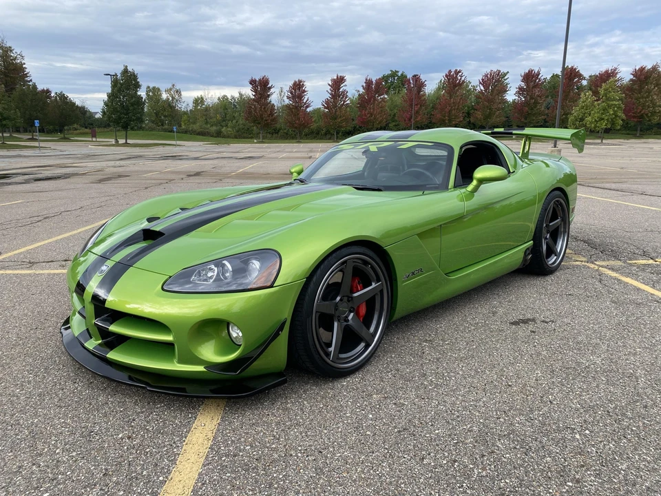 2008 Dodge Viper 4th Gen - Image 4 of 31