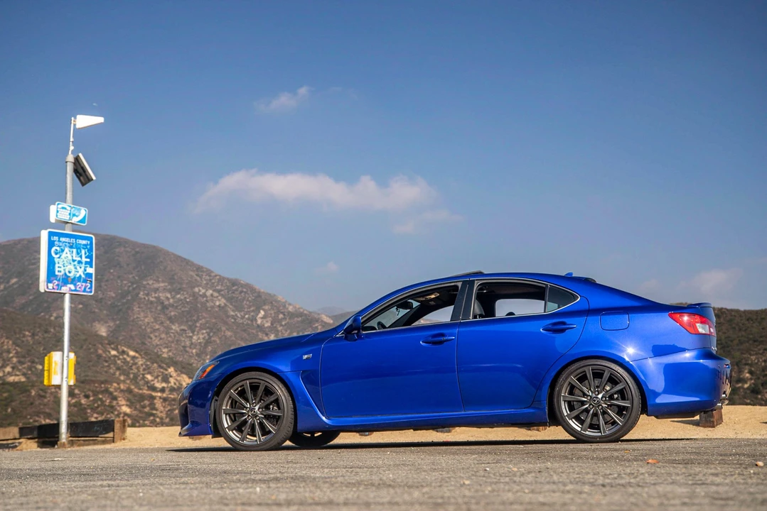 2008 Lexus IS F 2nd Gen - Image 17 of 31