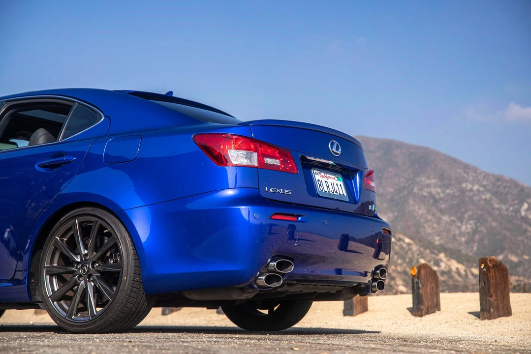 2008 Lexus IS F 2nd Gen - Image 19 of 31