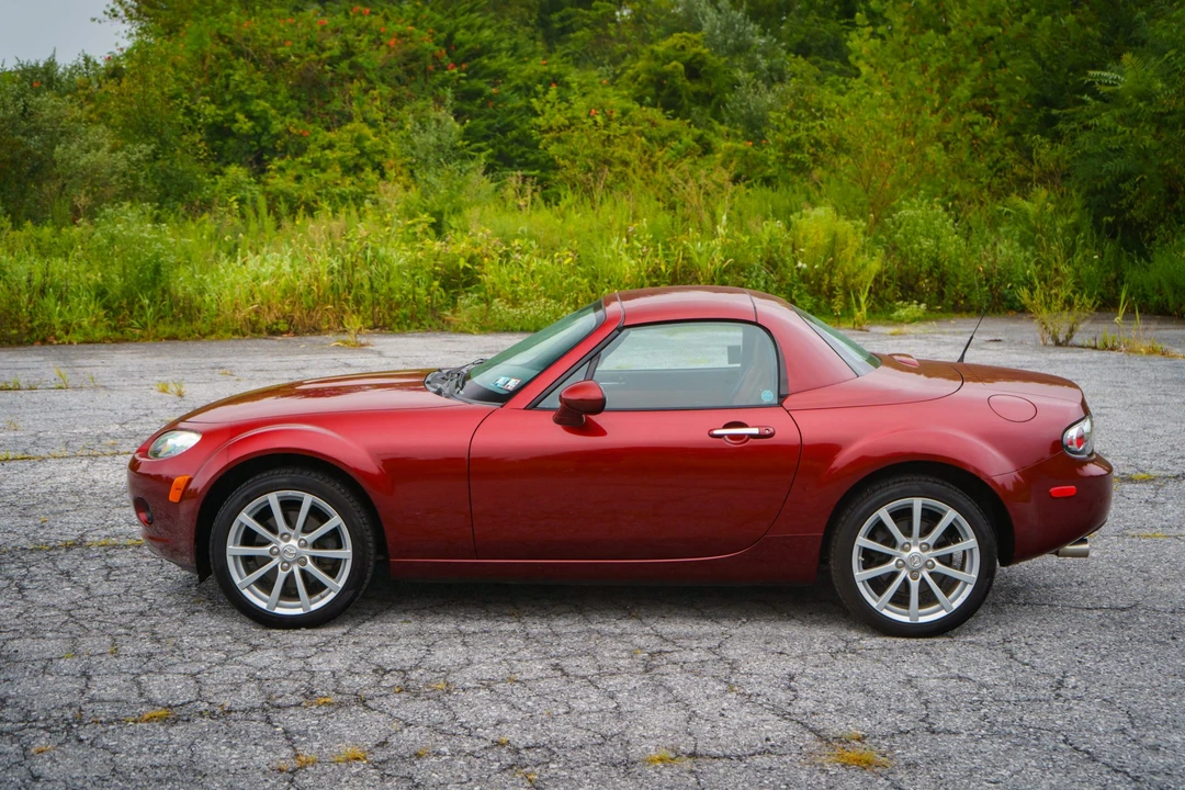 2008 Mazda NC MX-5 Miata - Image 5 of 31