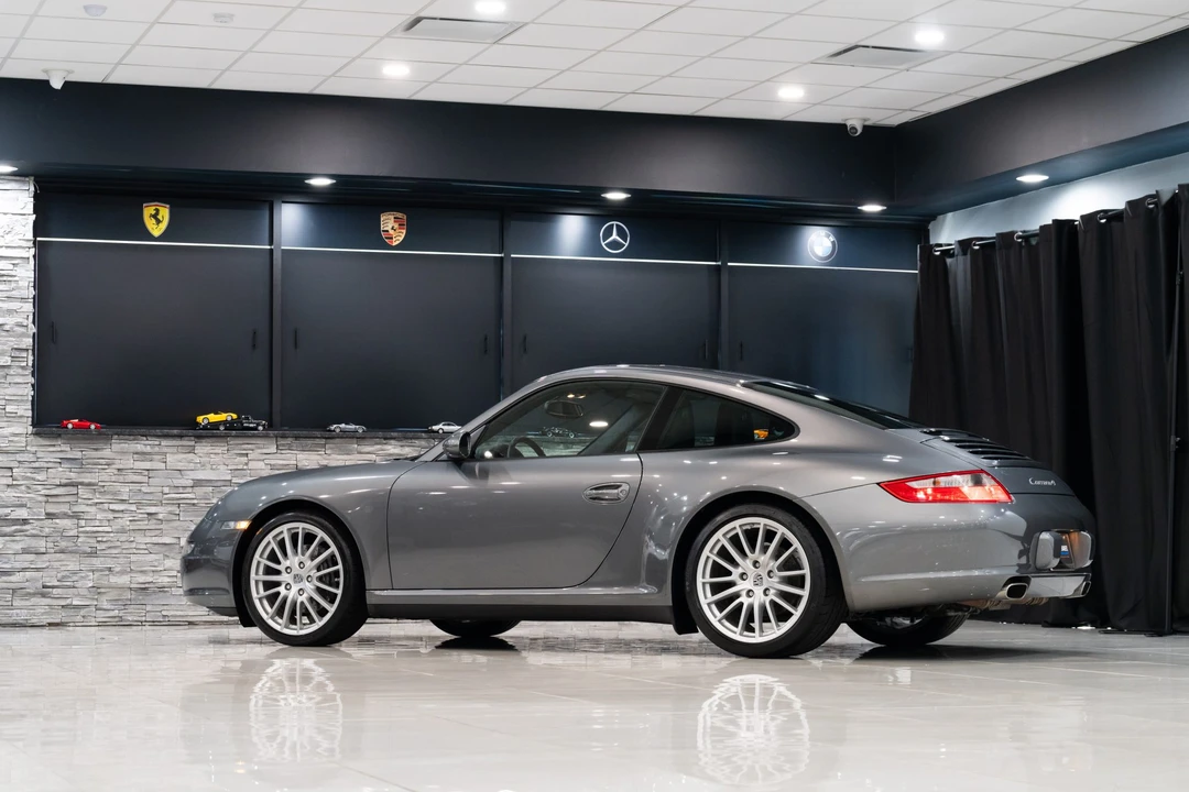 2008 Porsche 997 Carrera 4 - Image 23 of 31