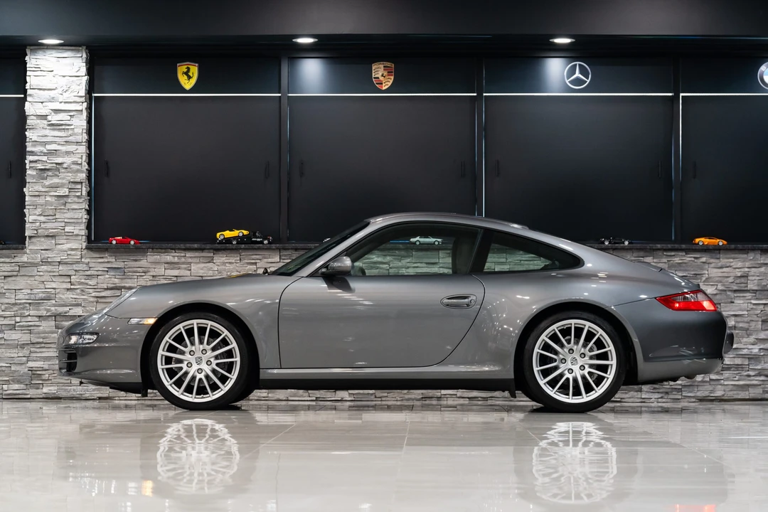 2008 Porsche 997 Carrera 4 - Image 15 of 31