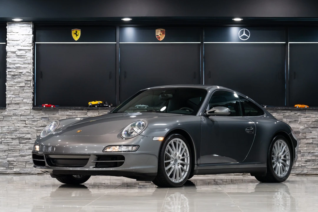 2008 Porsche 997 Carrera 4 - Image 8 of 31