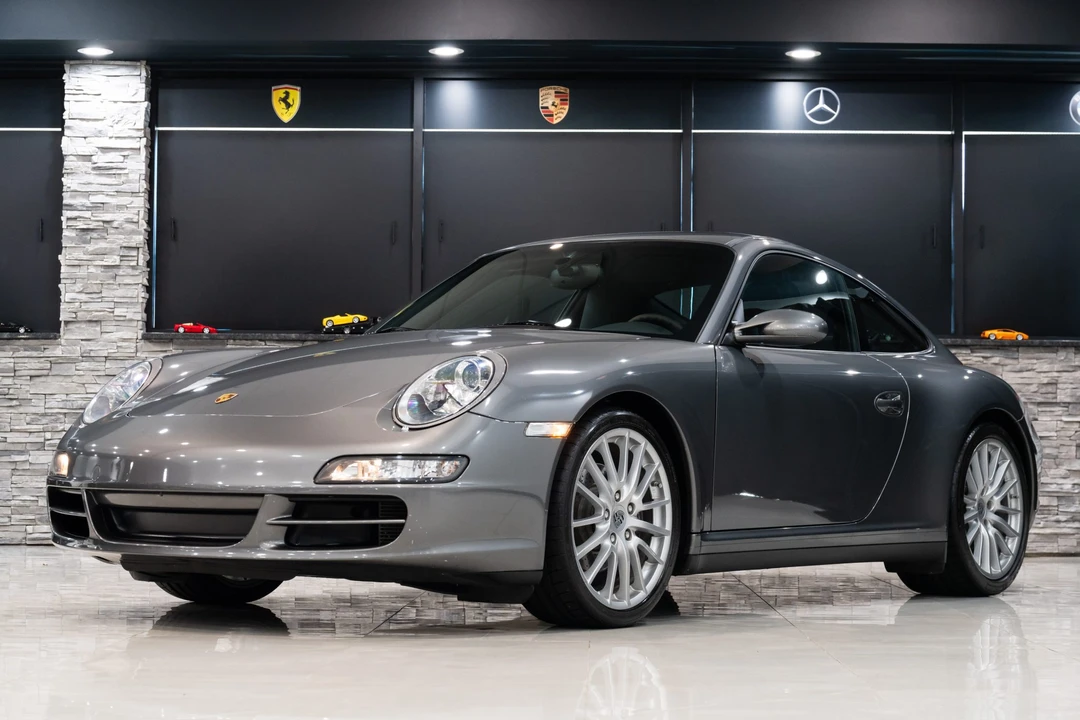 2008 Porsche 997 Carrera 4 - Image 11 of 31