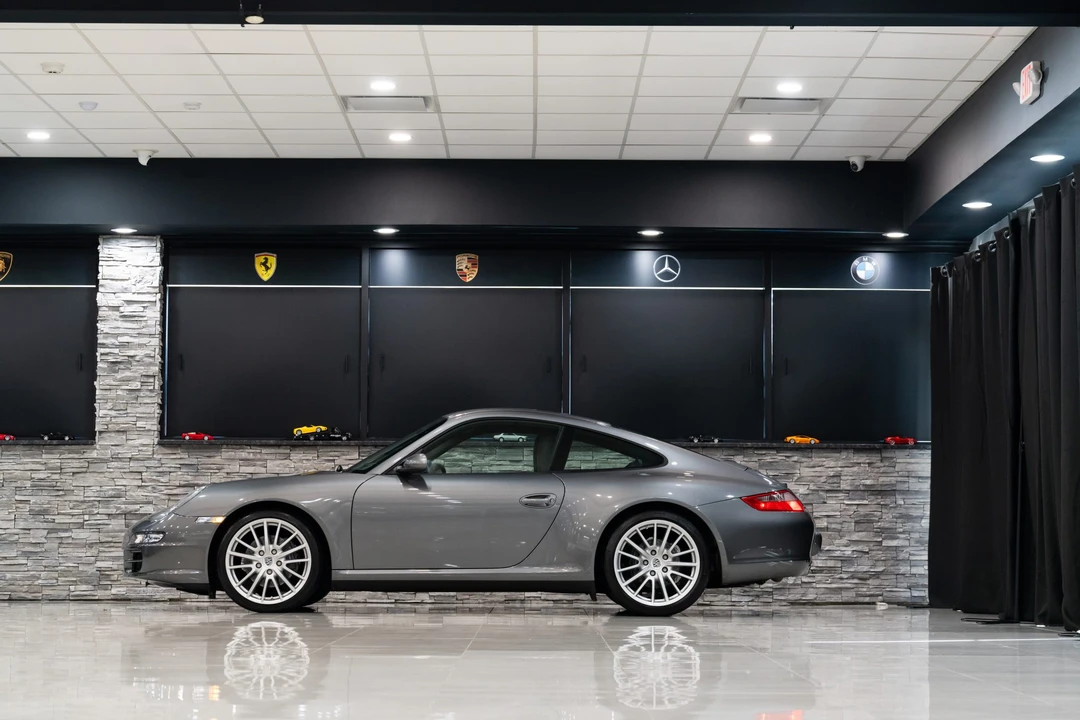 2008 Porsche 997 Carrera 4 - Image 14 of 31