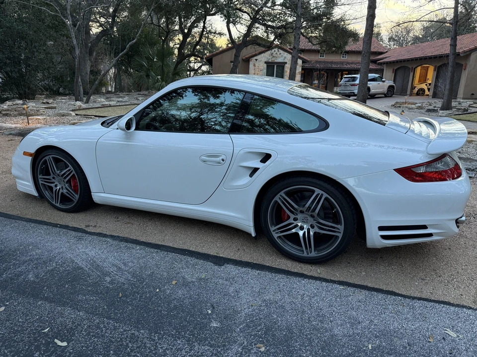 2008 Porsche 997 Turbo - Image 22 of 31