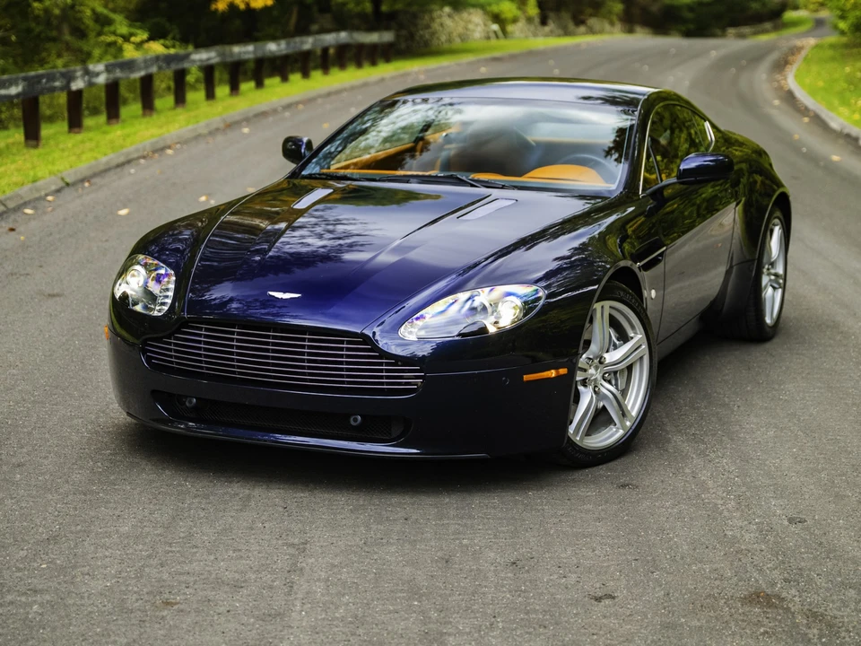 2009 Aston Martin V8 Vantage (2006-2017) - Image 2 of 31