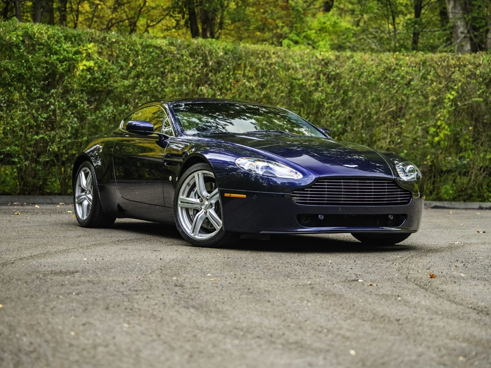 2009 Aston Martin V8 Vantage (2006-2017) - Image 5 of 31