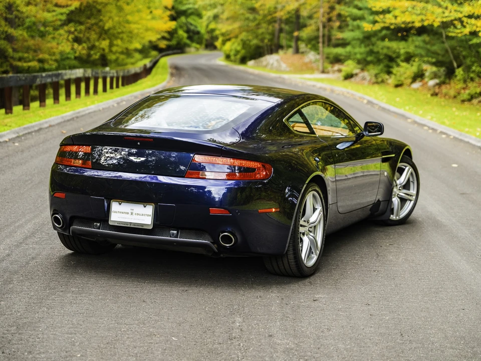 2009 Aston Martin V8 Vantage (2006-2017) - Image 19 of 31