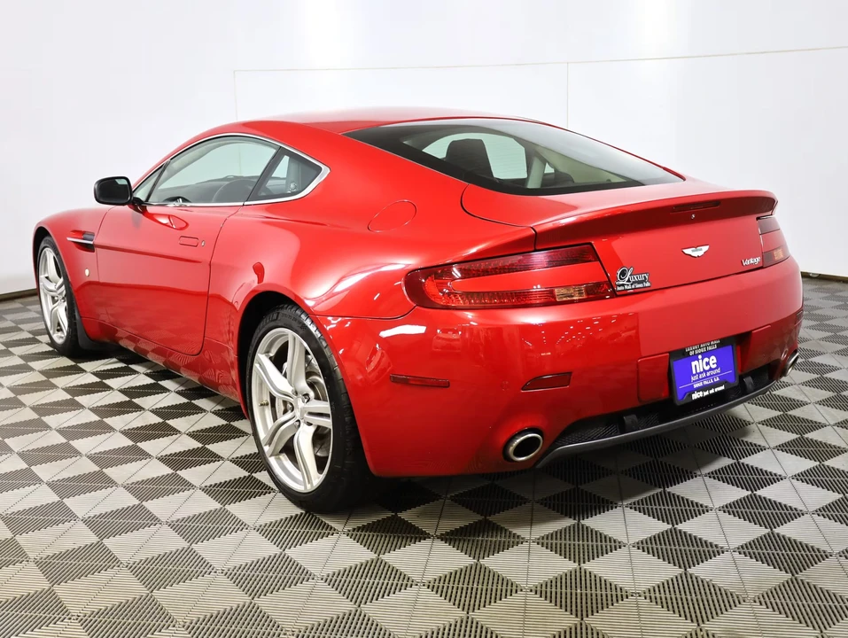 2009 Aston Martin V8 Vantage (2006-2017) - Image 3 of 31