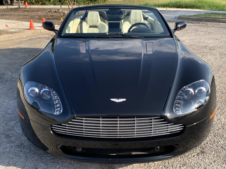 2009 Aston Martin V8 Vantage (2006-2017) - Image 25 of 31