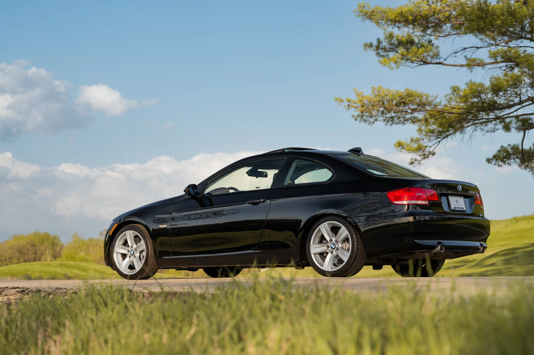 2009 BMW E92 335i Coupe - Image 2 of 31