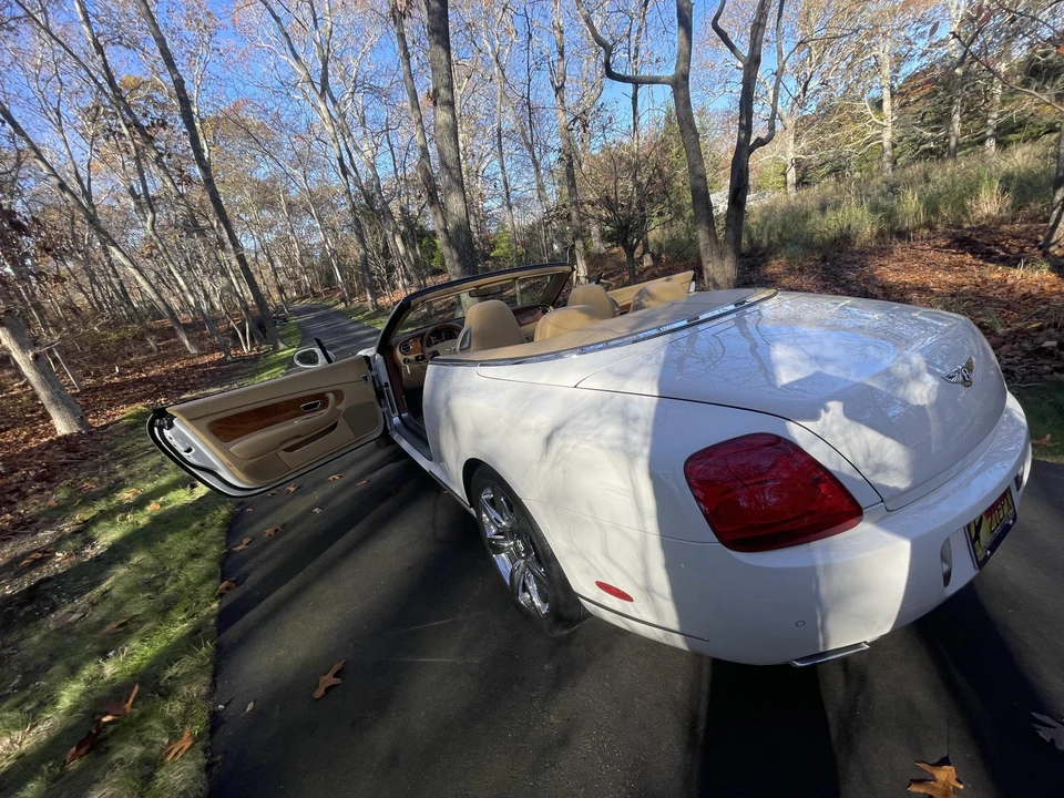 2009 Bentley Continental GTC - Image 19 of 31