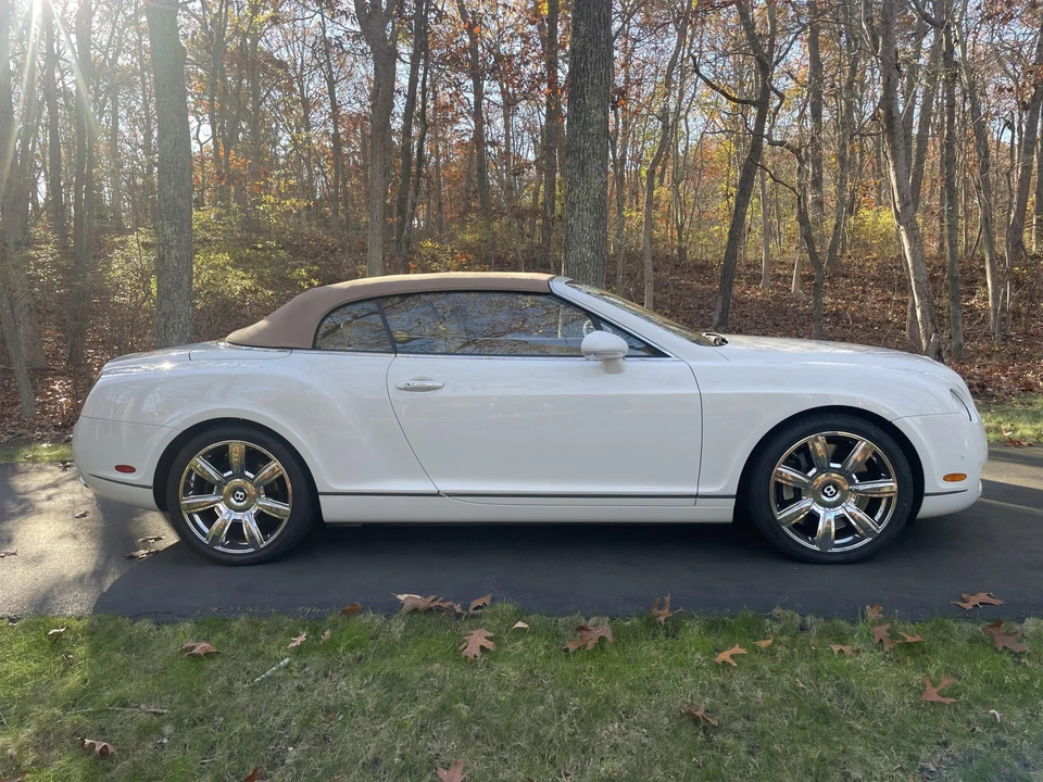 2009 Bentley Continental GTC - Image 9 of 31
