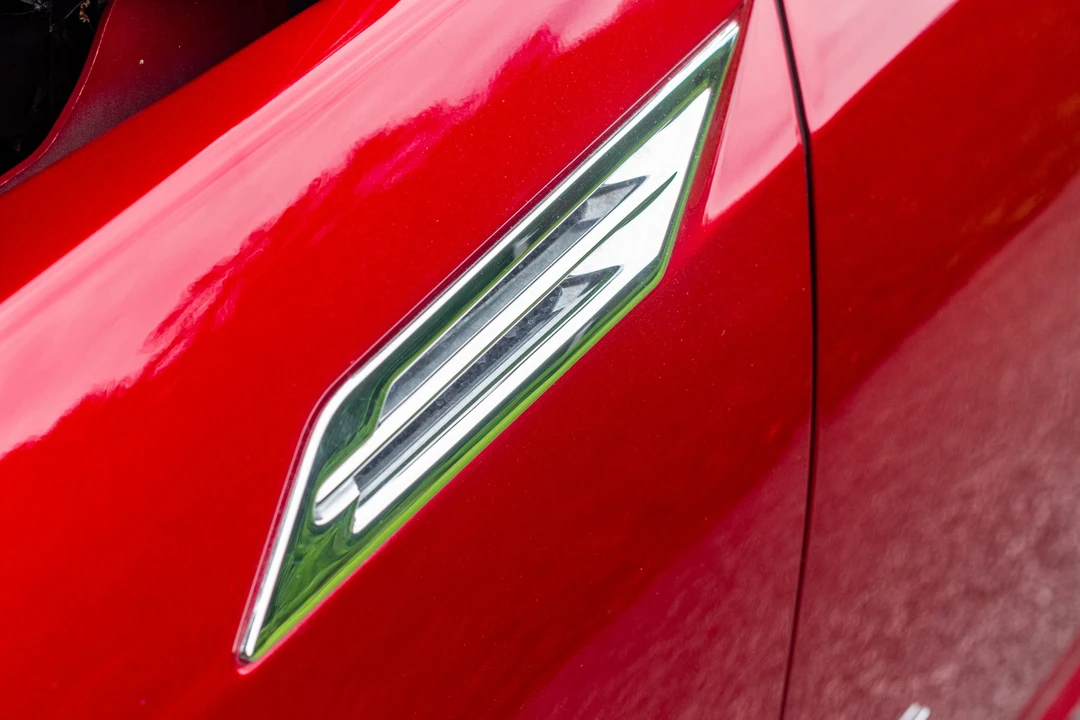 2009 Cadillac CTS-V 2nd Gen - Image 26 of 31
