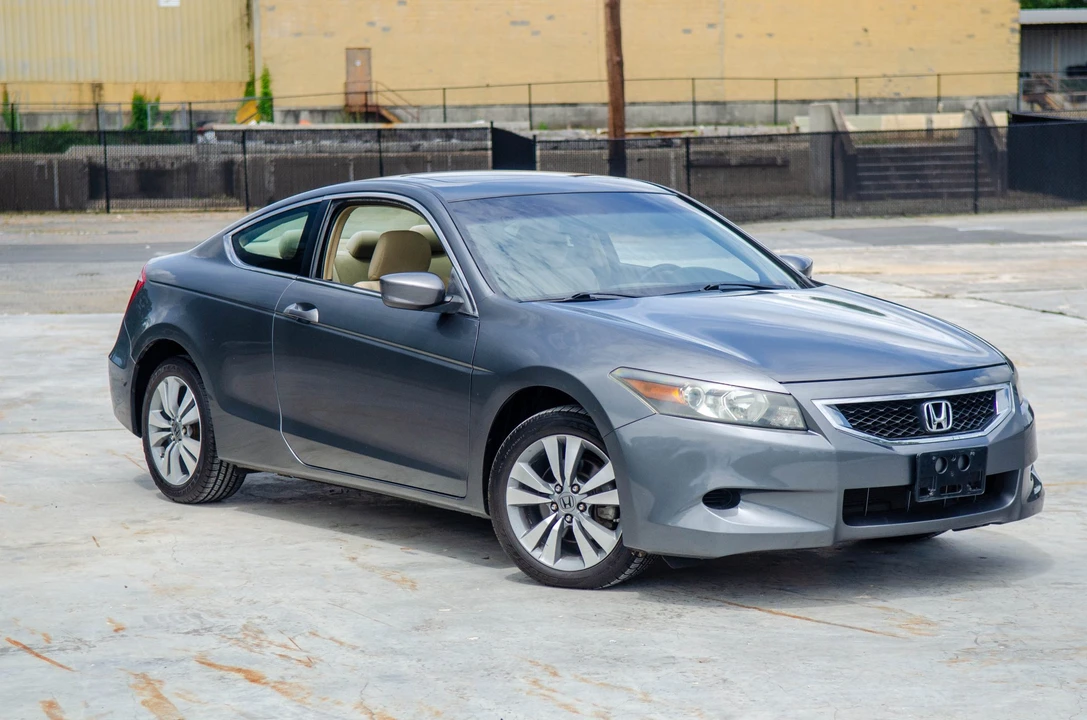 2009 Honda Accord 8th Gen - Image 4 of 31