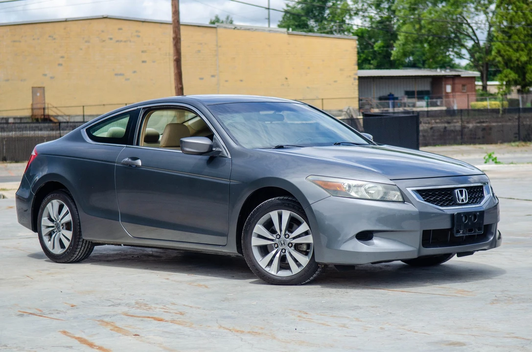 2009 Honda Accord 8th Gen - Image 3 of 31