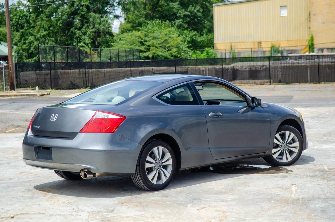 2009 Honda Accord 8th Gen - Image 29 of 31