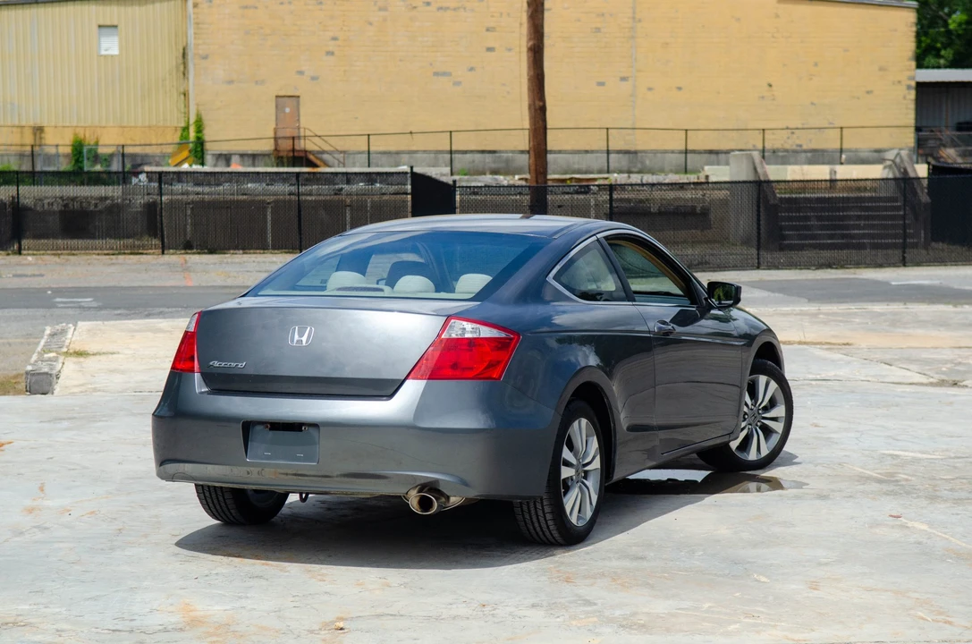 2009 Honda Accord 8th Gen - Image 26 of 31