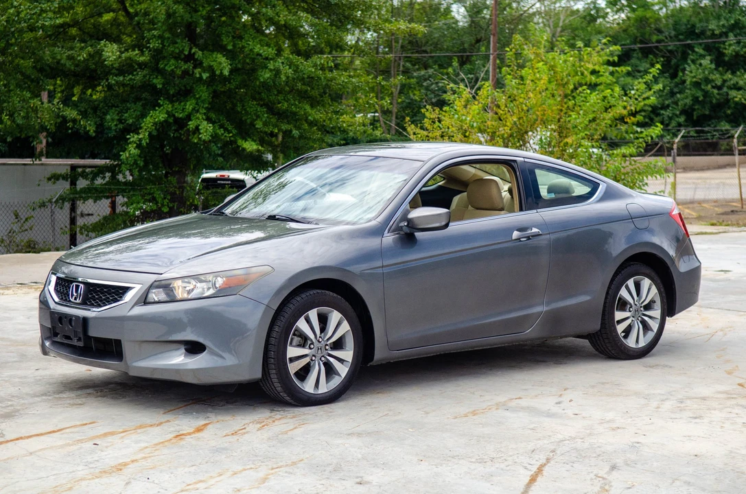 2009 Honda Accord 8th Gen - Image 11 of 31