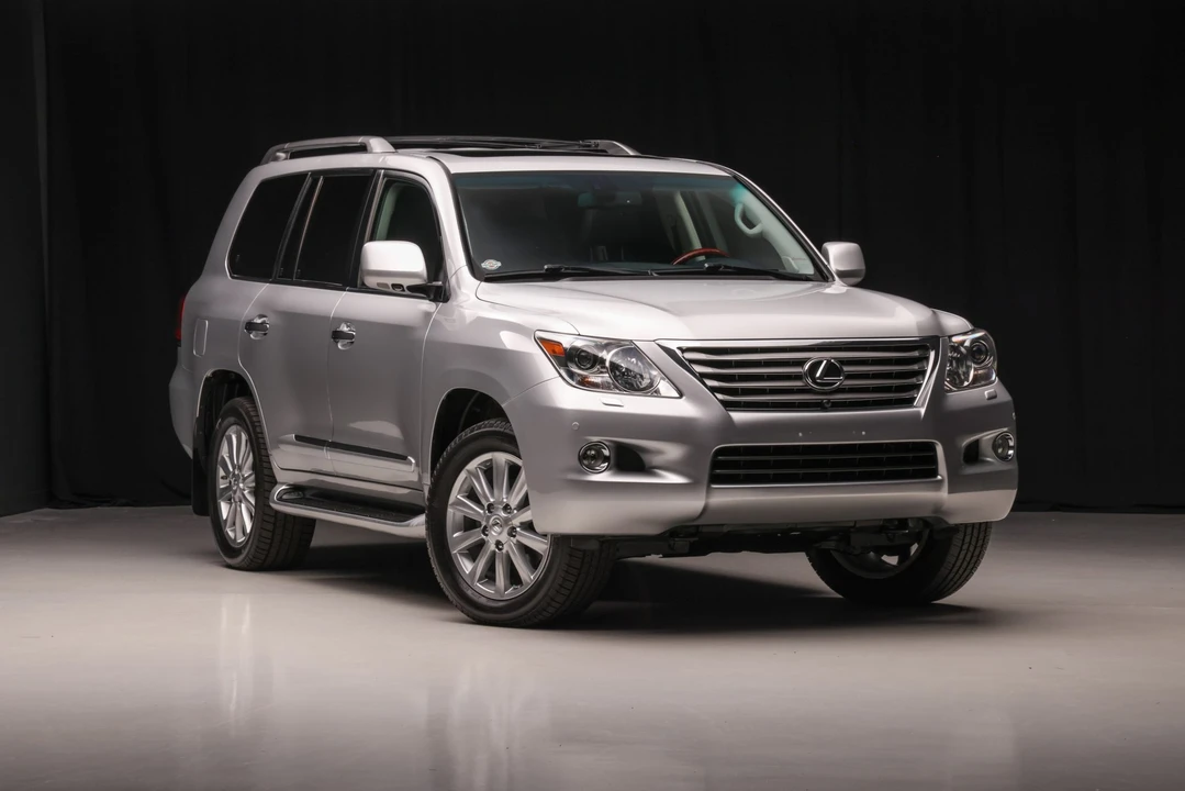 2009 Lexus LX 3rd Gen - Image 10 of 31