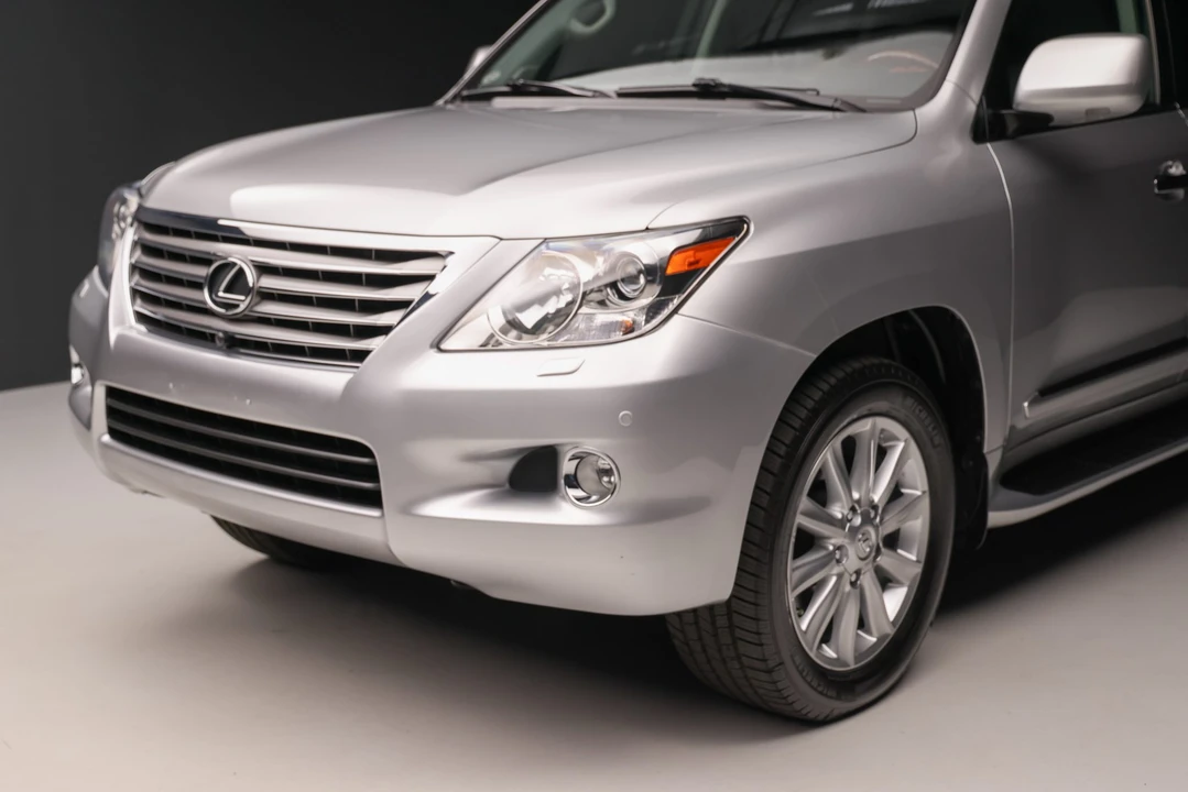 2009 Lexus LX 3rd Gen - Image 31 of 31