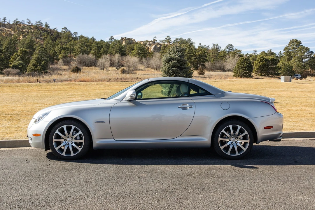 2009 Lexus SC430 - Image 15 of 31