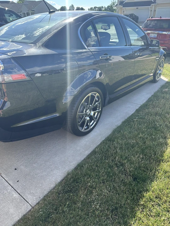 2009 Pontiac G8 - Image 10 of 31