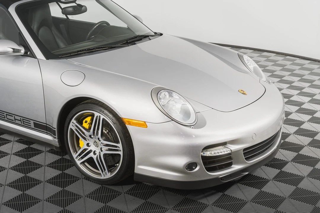 2009 Porsche 997 Turbo - Image 23 of 31