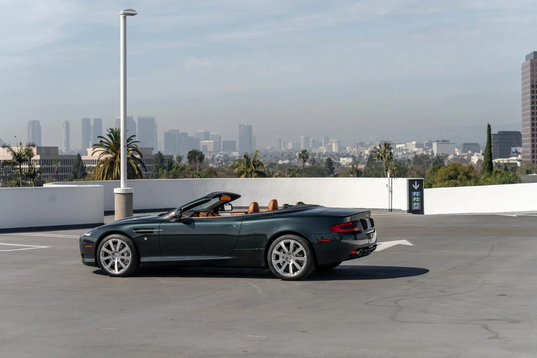2010 Aston Martin DB9 - Image 30 of 31