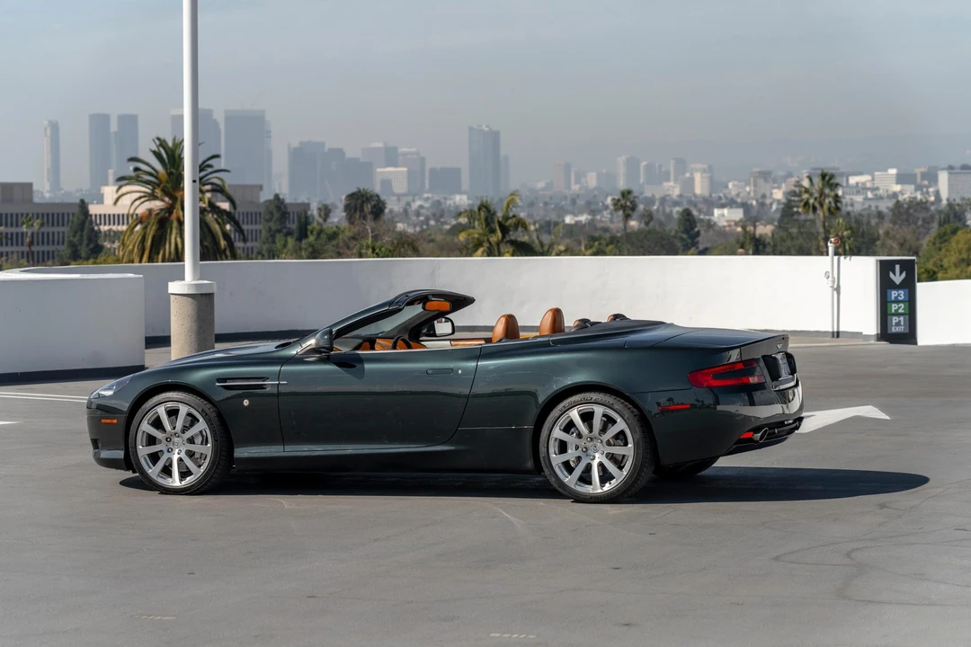 2010 Aston Martin DB9 - Image 29 of 31